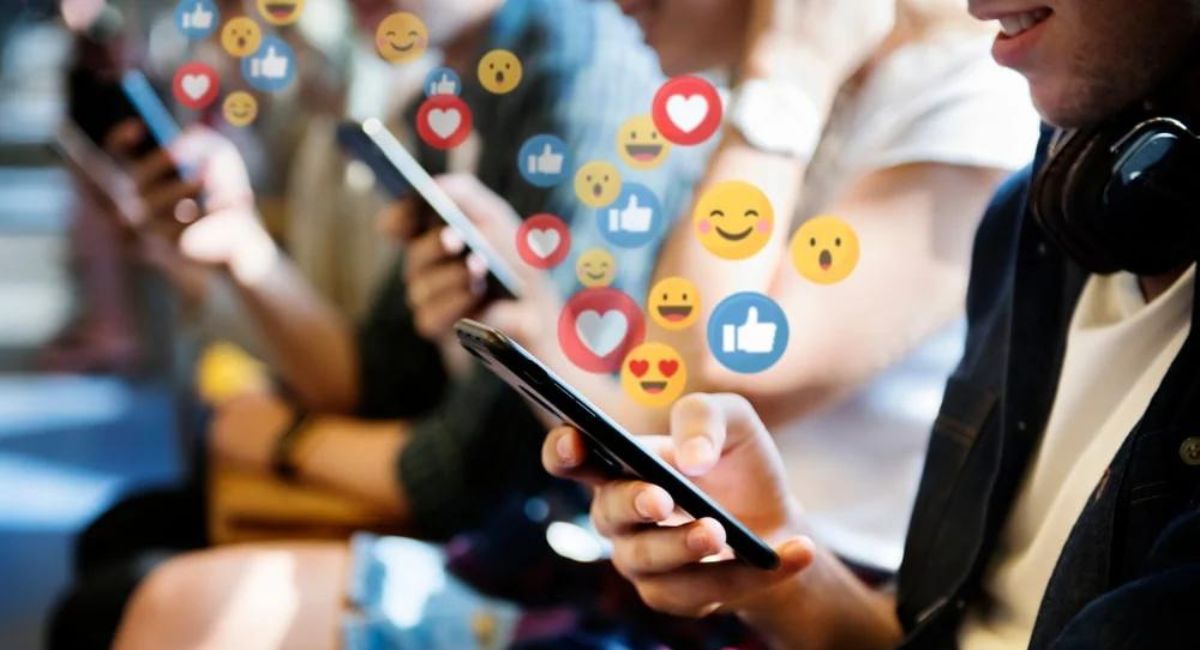 بازاریابی ویروسی (Viral Marketing)